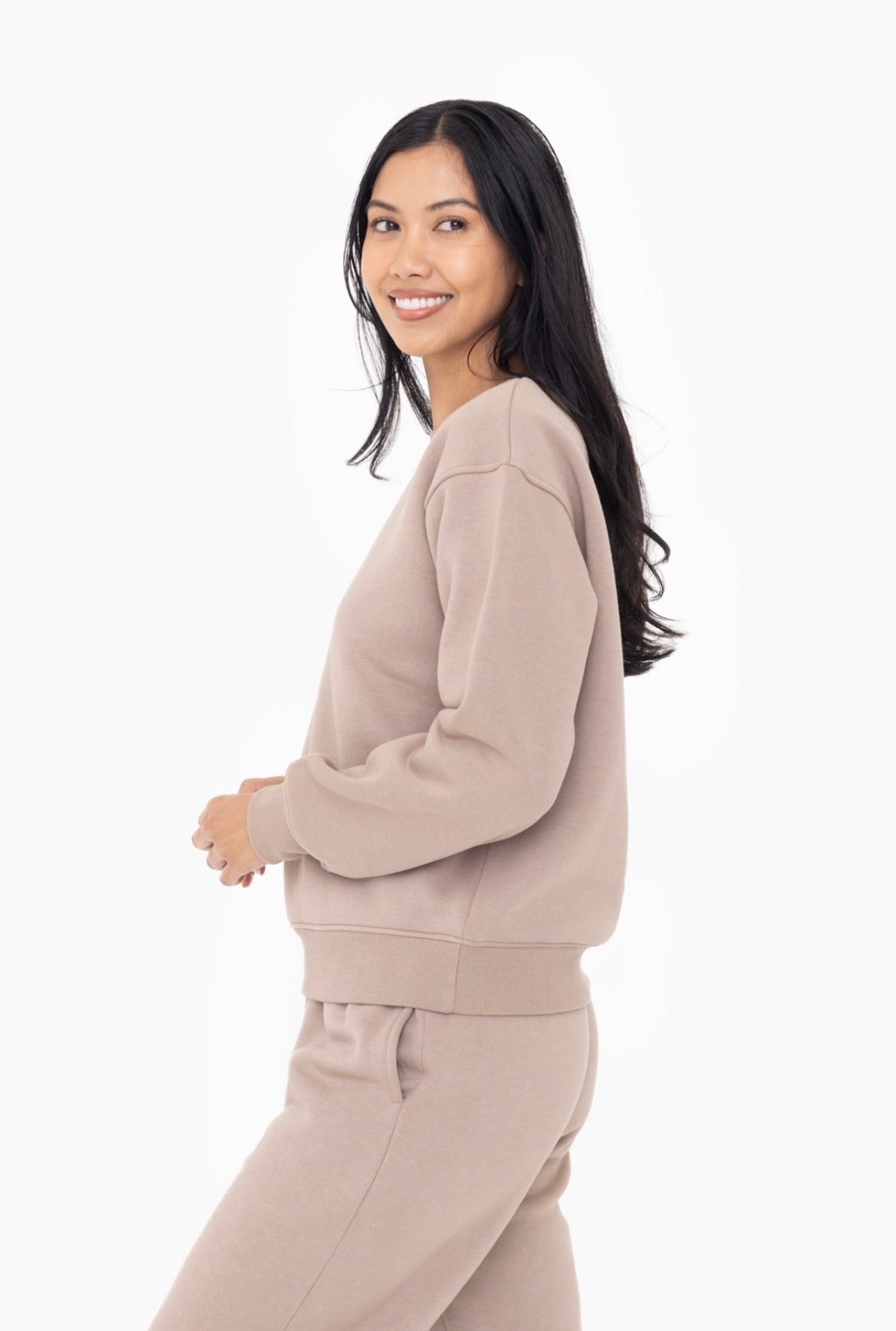 Cozy Classic Fit Fleece Sweatshirt (Toast)