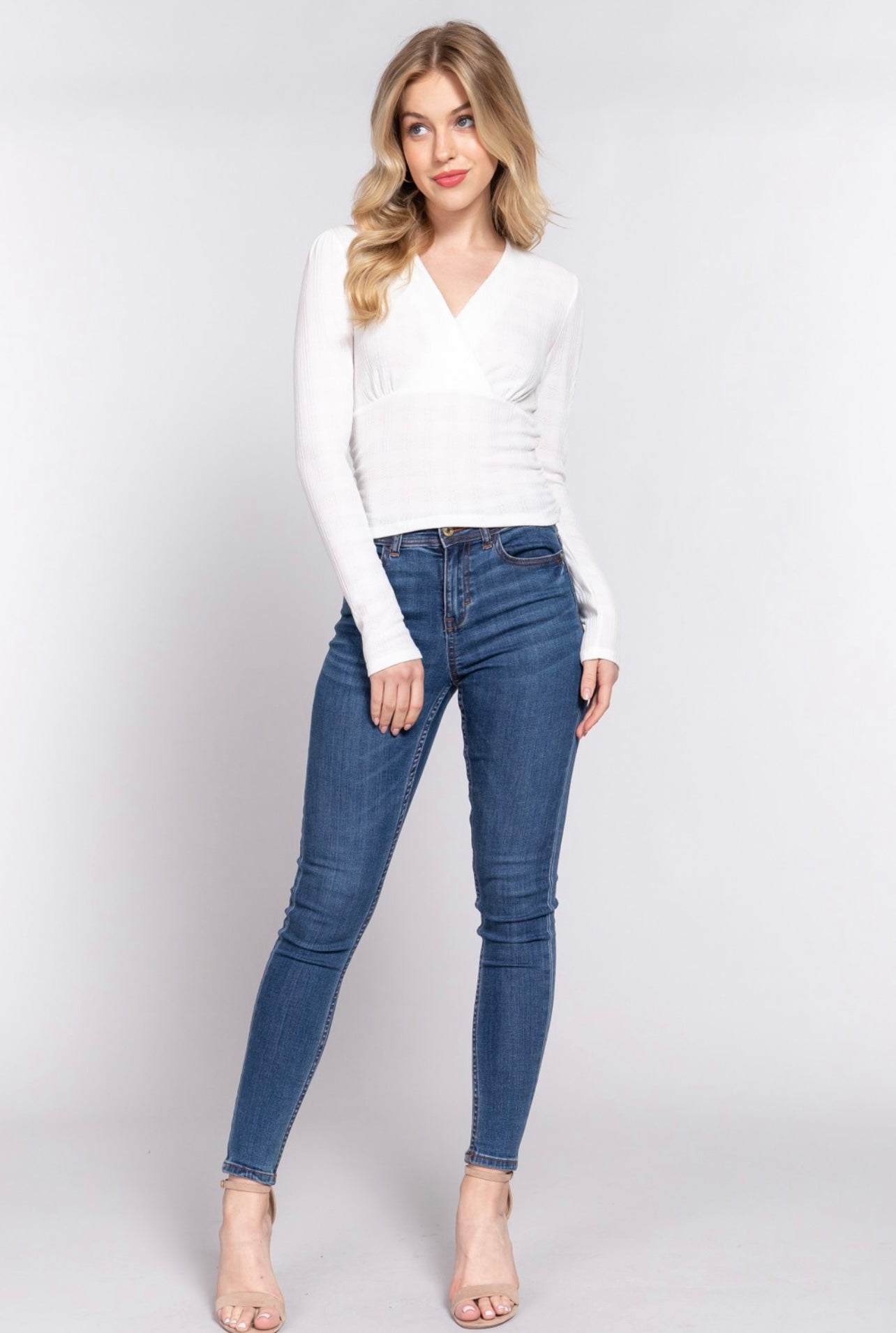 Sarah v-cut long sleeve
