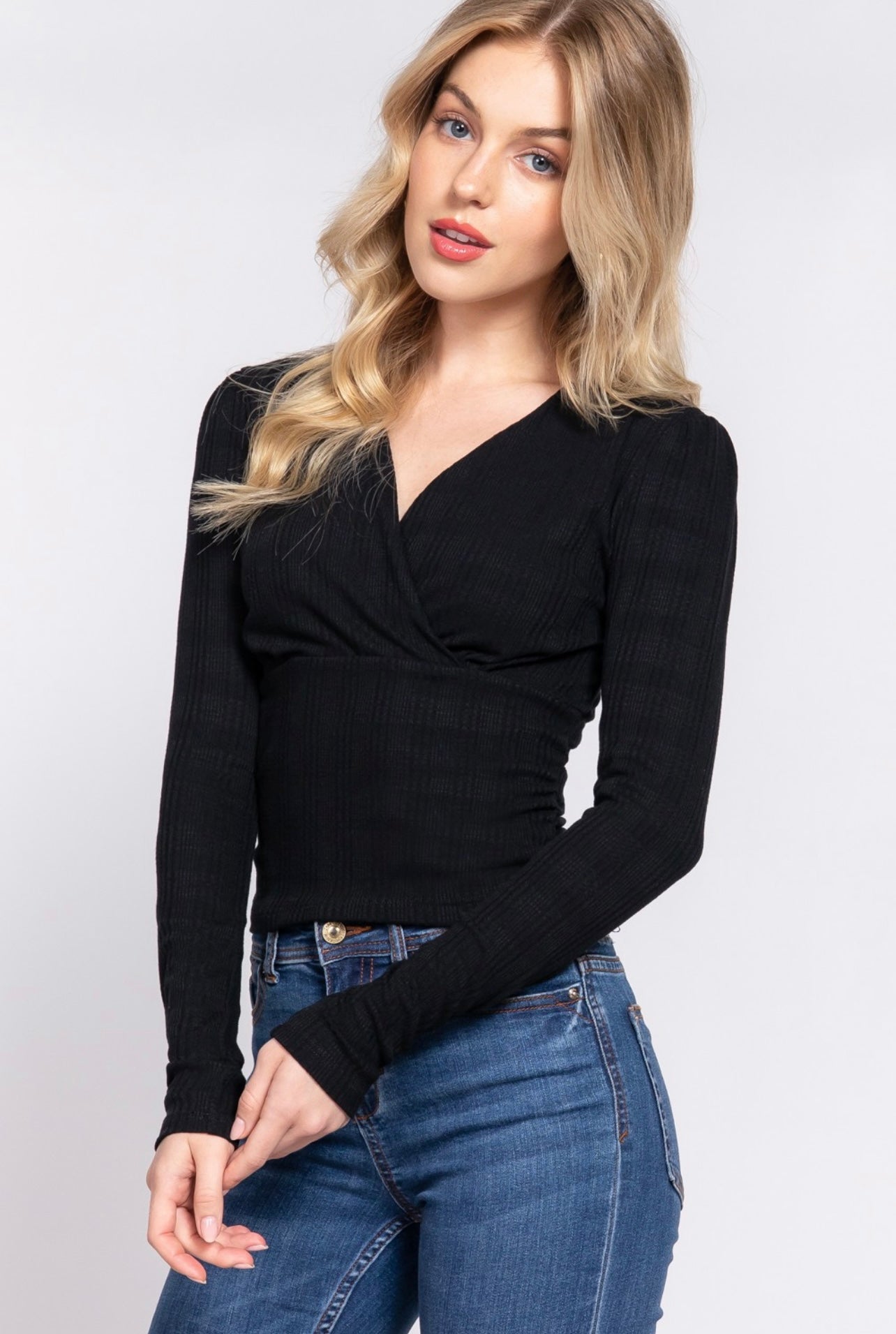 Sarah v-cut long sleeve