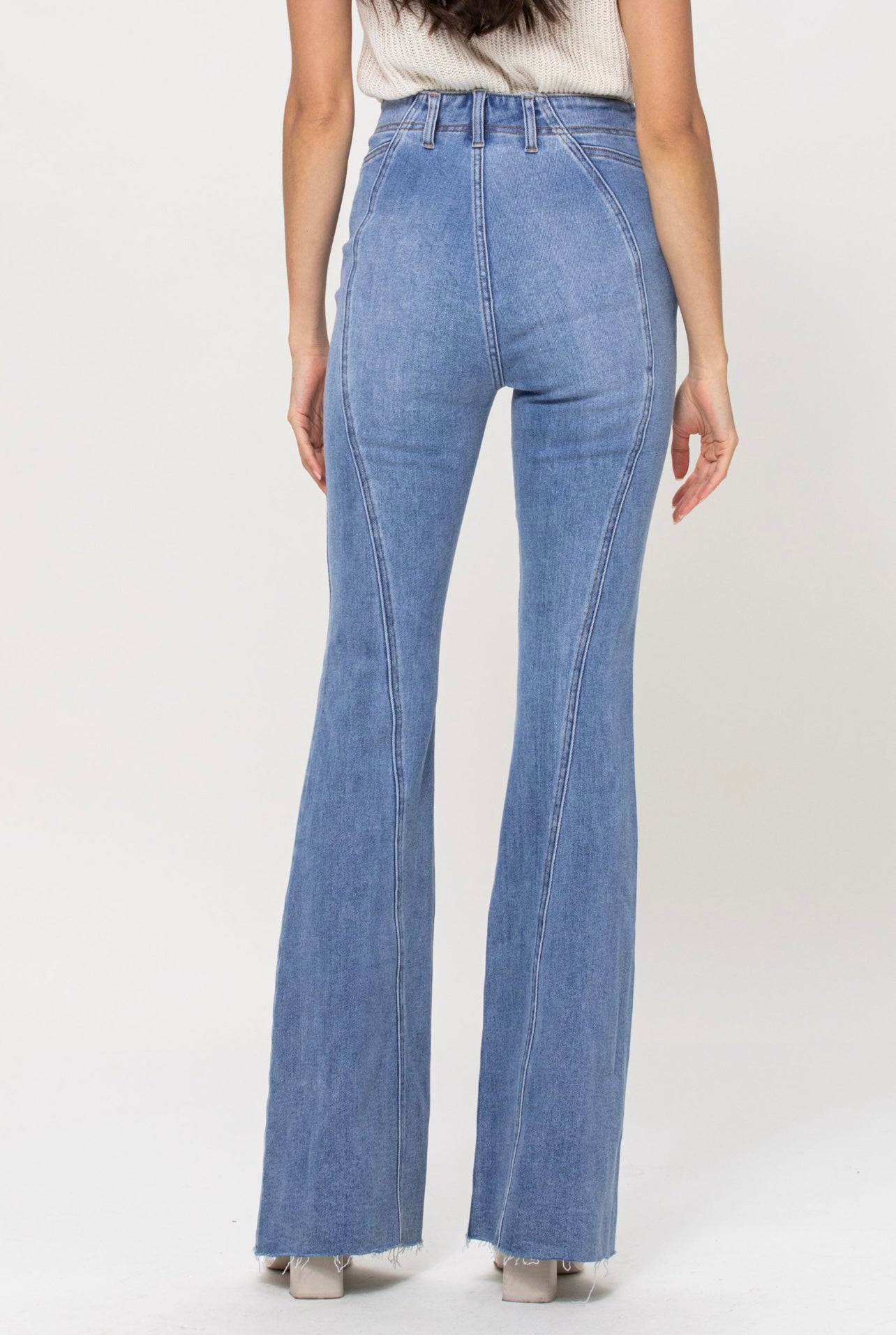 Sofía High Rise Flared Jeans