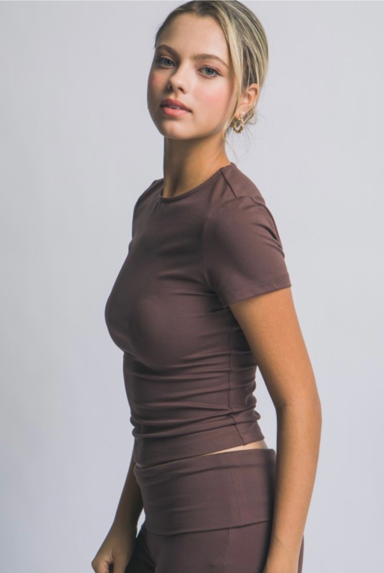 Cloud Sculpt Tee (Chocolate Brown)