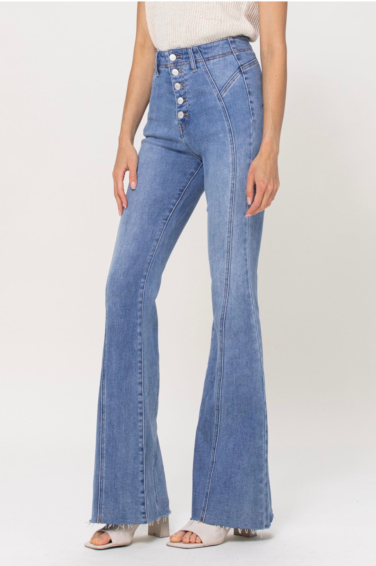 Sofía High Rise Flared Jeans