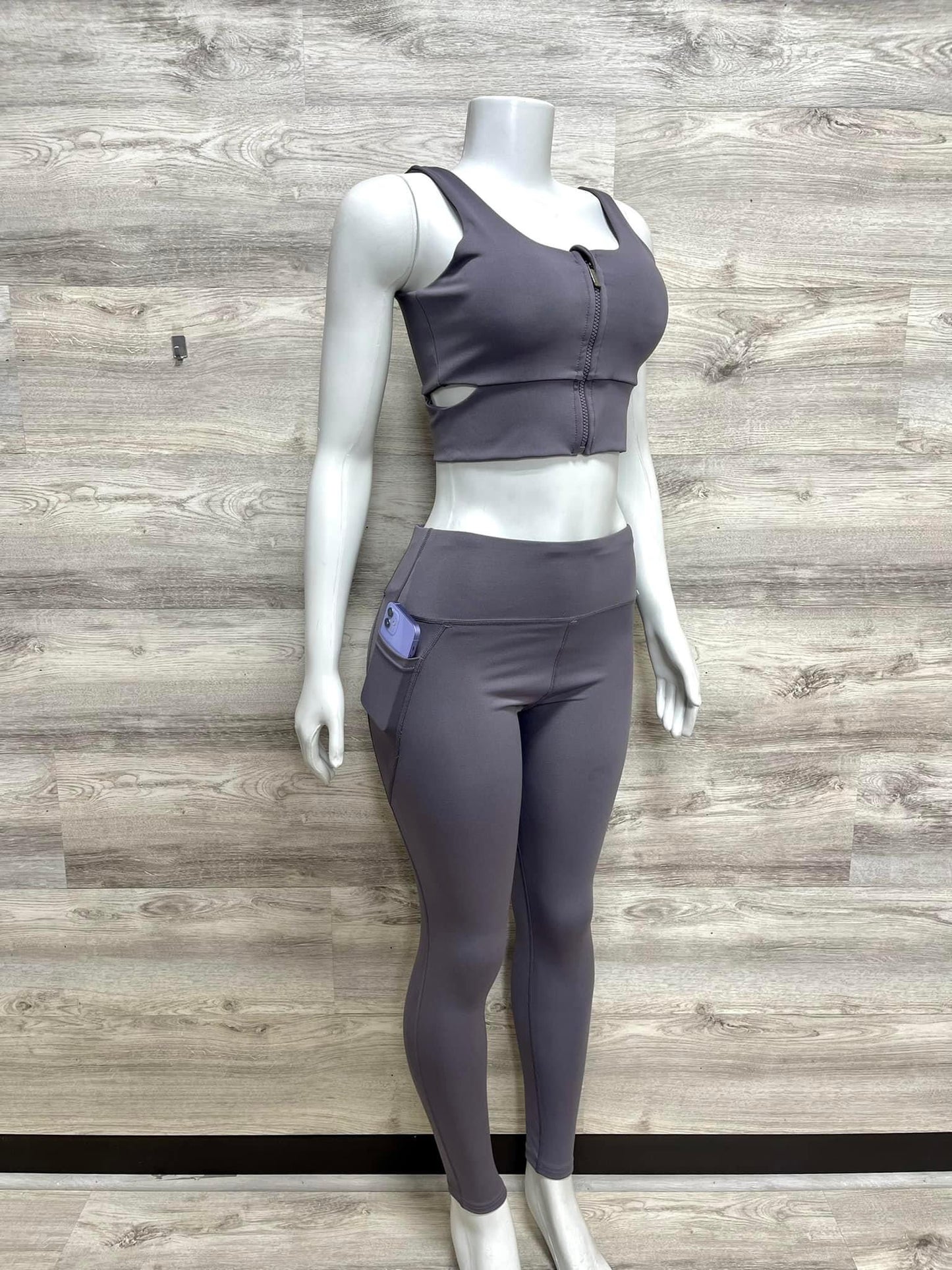 Madelyn Active Set